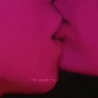 Video sticker 🔞 @xxtxx