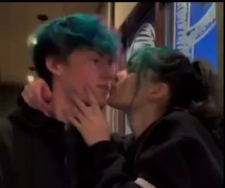 Video sticker ♥️ @amujag | @badjag استیکرای بیشتر