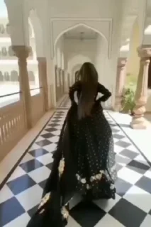 Video sticker 🌟 Dance 4 @Sumit_Official_01 :: @fStikBot