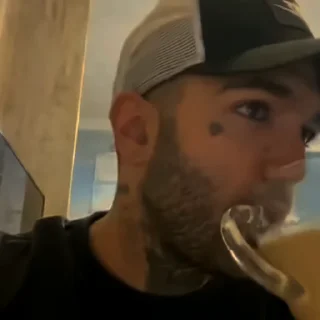 Video sticker 🖤 Ho3ein Pack | @MohtmeL | :: @fStikBot