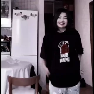 Video sticker 😁 Кайлиахнн @B1DnZ ➡️ @Ctikerubot