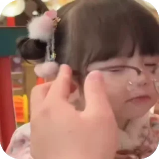 Video sticker 😎 ㅤටි ͱ꧊ 𐍂 ϵ ϵ <⚡ˎ˗