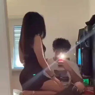 Video sticker 🈯 𝗦𝘁𝗶𝗸𝗲𝗿 𝘁𝗿𝗲𝗻𝗱 - @eleei