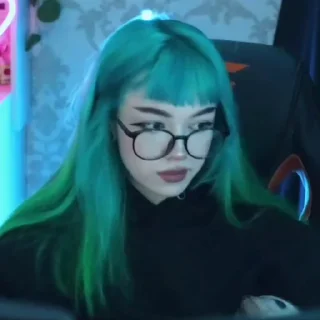 Video sticker 🧪 Exclusivo da Japa :: @fStikBot