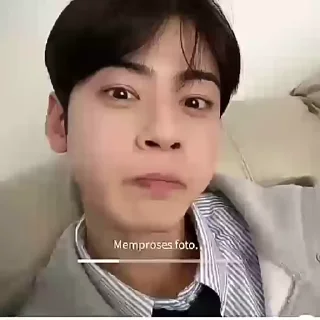 Video sticker 🎈 myuu cwe eunwoo, NgOokk