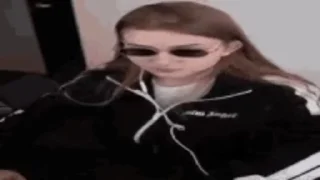 Video sticker 🤨 екарный бабай :: @fStikBot