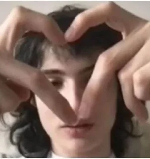 Sticker ❤️ leysiis pon :: @fStikBot