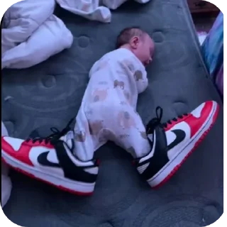 Telegram sticker 👟 Маи стикеры бубжидубжизуса 👊 @DayStikBot