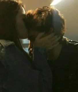 Telegram stiker ❤️ Couples @Nyctophiliac00