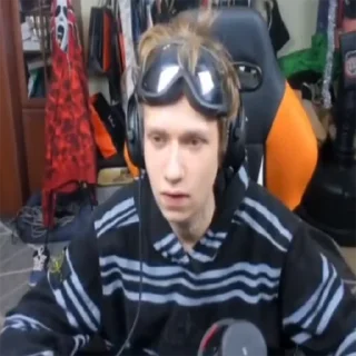 Video sticker 🪂 ураган хокаги @jumbarlava