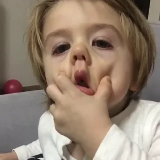 Telegram sticker 🥰 maboy @azrielacr