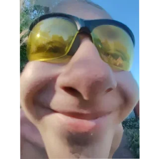 Video sticker 😎 Данис-саймонцы