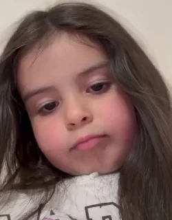 Video sticker 🌟 Мая & Лали 🙂‍↔️ :: @fStikBot