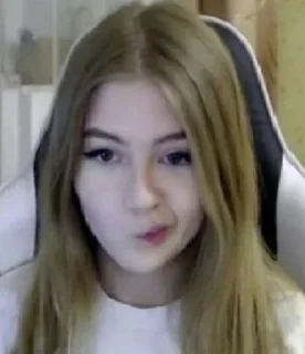 Video sticker 🤔 Курва ты блять by @fStikBot