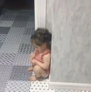 Video sticker 😸 Queen5dكوينه