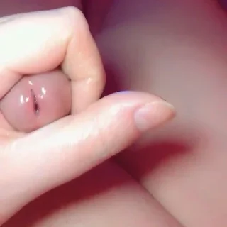 Telegram sticker 😘 +18 :: @fStikBot