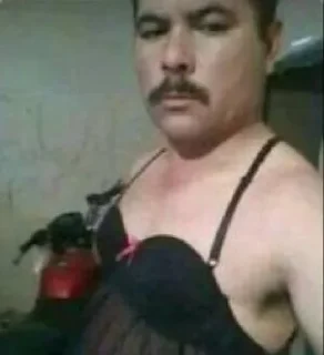 Телеграм стикер 💀 @DyslexiaUnited