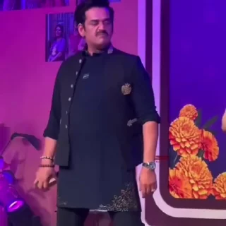 Video sticker ⭐️ Ravi bhaiya @TgEmojiBot