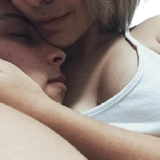 Sticker 😀 Romance kiss