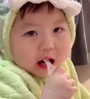 Video sticker 🌟 芋泥啵啵奶茶专用☺️: @yr665778 :: @fStikBot