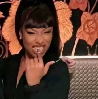 Telegram sticker 😭 Больше стиков тут: @stikery4