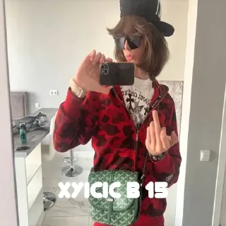 Video sticker 💛 Дристи by @DuoSticker_bot