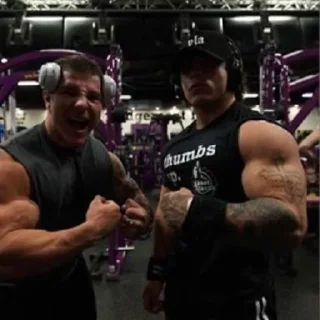 Video sticker 😁 THE TREN TWINS ➡️ @Ctikerubot