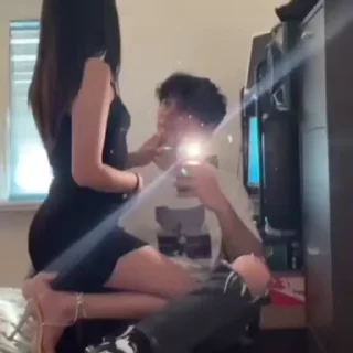 Телеграм стикер 🎈 CH: @zzzzcz   . BoT: @ZaZBoT