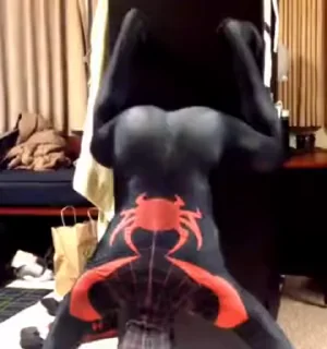 Video sticker 🕷 .