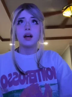 Video sticker 🤷‍♀️ 𝗵𝗮𝗻𝗻𝗮𝗵 by @perfektamiserable