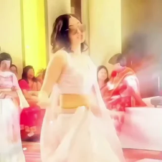 Video sticker 🥵 Dance 3 @Sumit_Official_01 :: @fStikBot