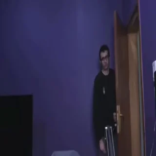 Video sticker 🚪 عمانك خالد و عبدالله الروسيين 🇷🇺•