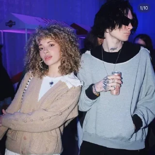 Telegram sticker 🌟 9mice old (2023) by @archiveviperr