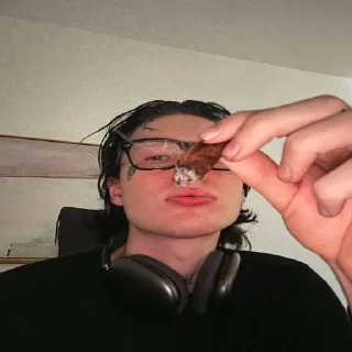 Video sticker 🌟 9mice old (2023) by @archiveviperr