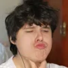 Sticker 😗 windy!🩷