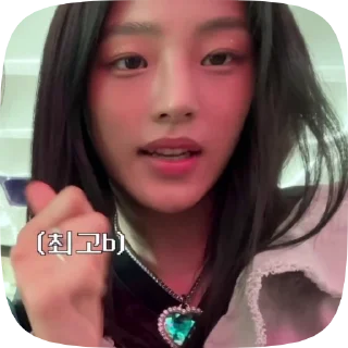 Video sticker 👾 인 선 티 콘