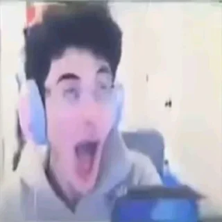Телеграм стикер 🥵 GDdash