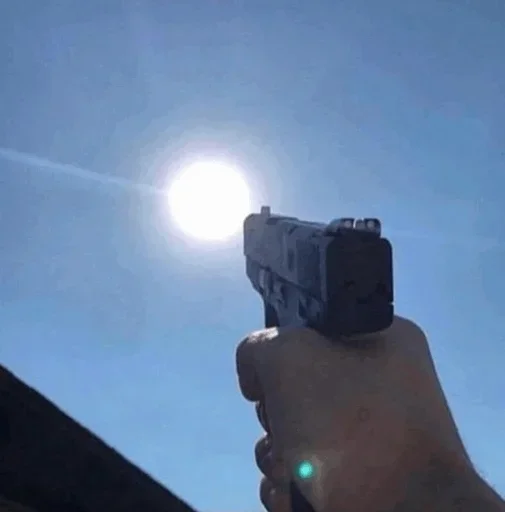 Телеграм стикер ☀ @chatino_1bot اینجا عضو نشو