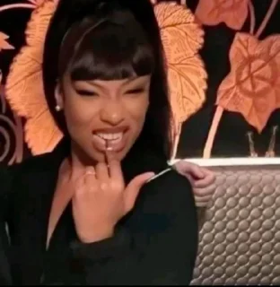 Telegram sticker 🤩 софишка🫦 @TgEmodziBot