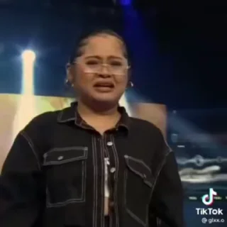 Video sticker 🎩 @cost2much1