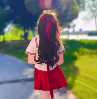 Video sticker 💗 Luo Lei | by @Ha1Gud