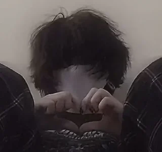 Телеграм стикер 🖤 𝕸𝖙𝖎𝖓𓃠