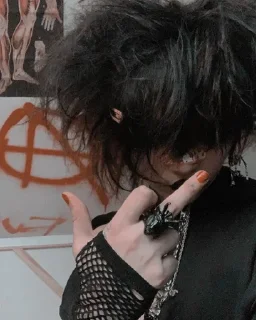 Телеграм стикер 🖤 𝕸𝖙𝖎𝖓𓃠
