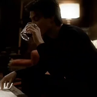 Video sticker 🖤 Dante @Bahileh