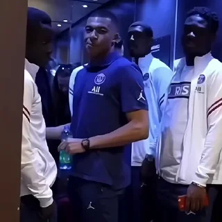 Video sticker 🇫🇷 ャ. Mbappé¹ ；@Unince .