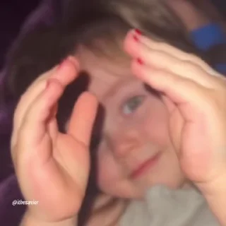 Video sticker 🎀 @ITHESAVIOR