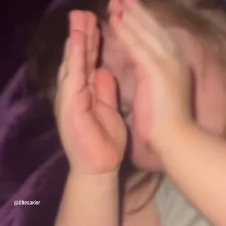 Video sticker 🎀 @ITHESAVIOR