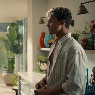 Video sticker 🍸 @crracking 😮‍💨😮‍💨