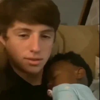 Video sticker 😬 Além Do Fundo Do Poço