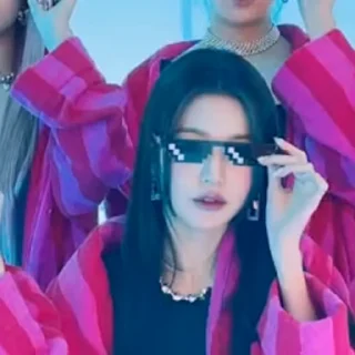 Video sticker 🌟 wonyoung @VLSTCKS :: @fStikBot